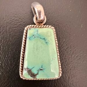 Variscite gemstone pendant set in sterling silver